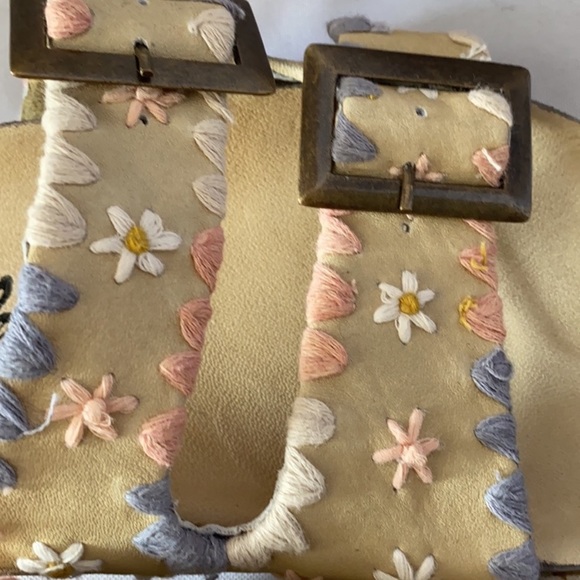 FREE PEOPLE Wildflowers Footbed Embroidered Floral Leather Slide Sandals Size 38 - Picture 8 of 10